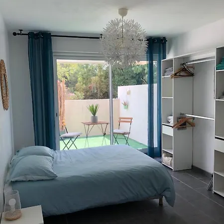 Appartamento T2 Traversant Rdc Avec Terrasse - Balcon - Parking 2 Places - Clim Portative *